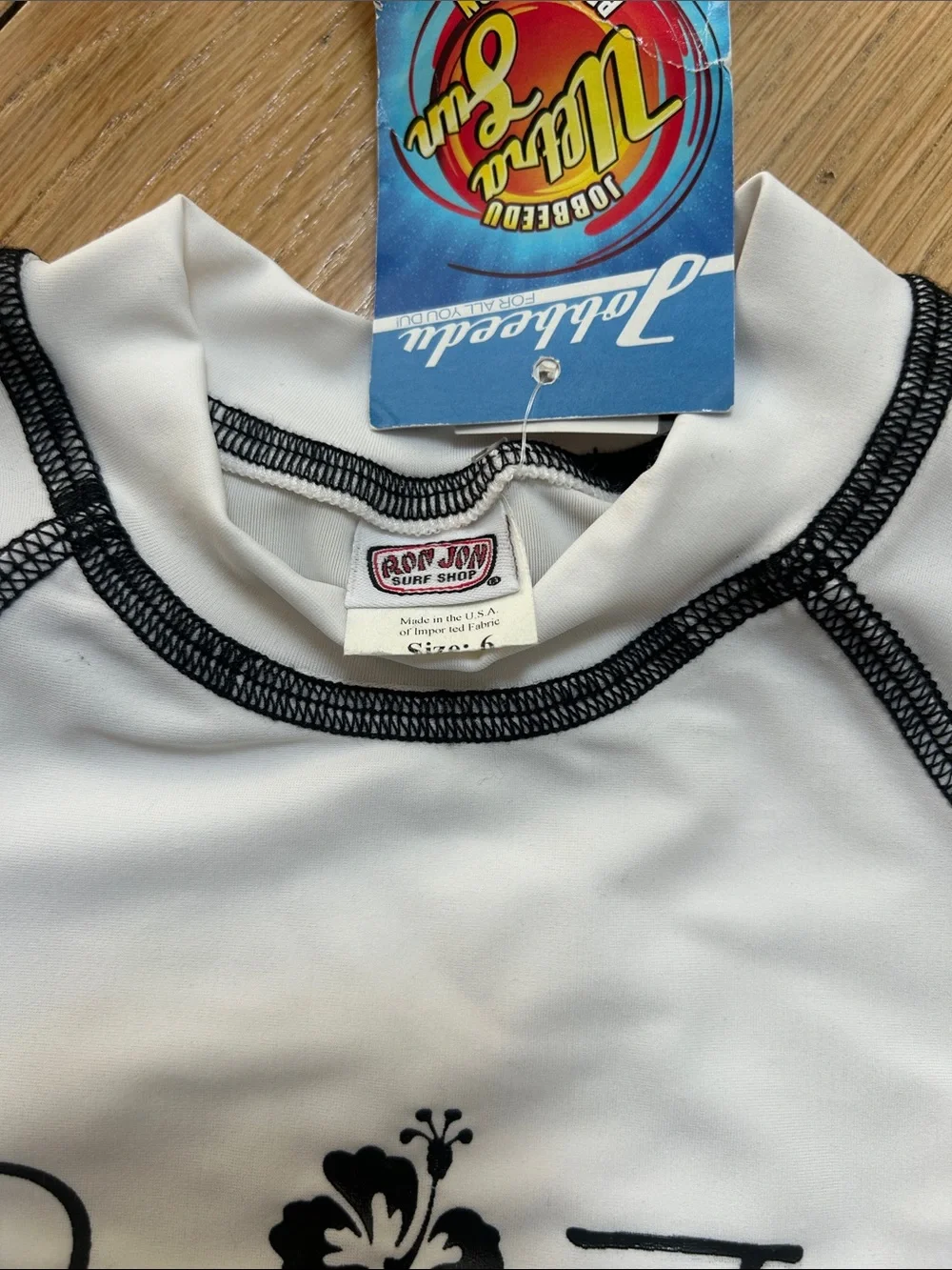 Rash guard girls Ron Jon surf Shop